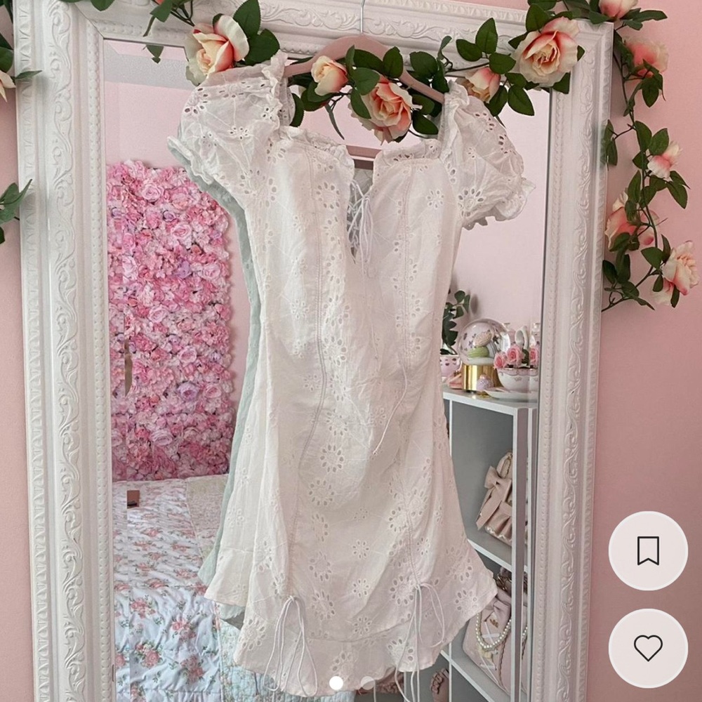 White cottagecore dress NWOT💗🧺